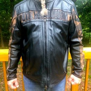 Harley Davidson men’s leather riding jacket